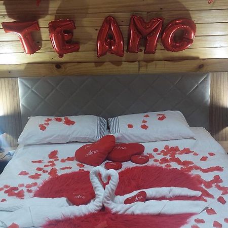 Hotel Chale Com Hidromassagem Da Vick Campos do Jordão Exterior foto