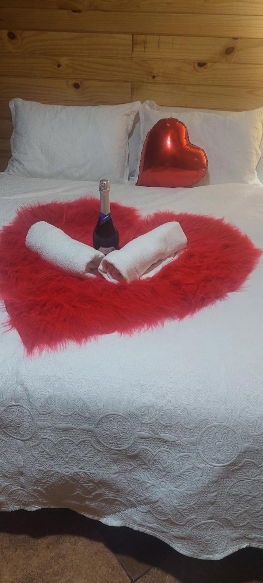 Hotel Chale Com Hidromassagem Da Vick Campos do Jordão Exterior foto